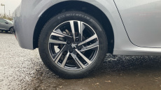 Peugeot 208 1.2 PureTech 100 Allure Premium + 5dr EAT8 Petrol Hatchback